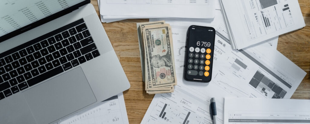 How Payroll Services Reduce Compliance Risks and Penalties 2 grewc 1